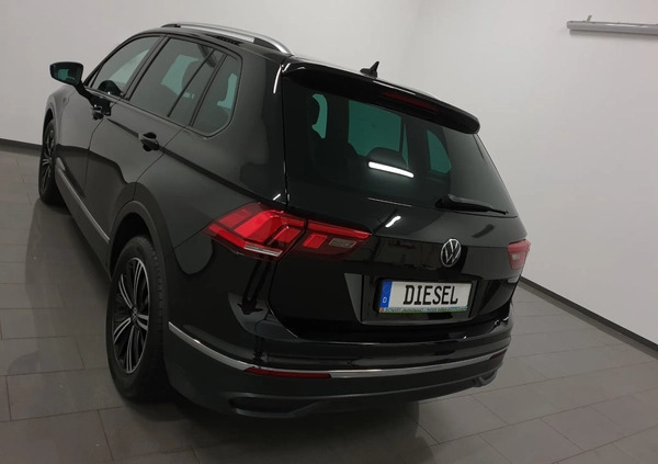 Volkswagen Tiguan cena 124999 przebieg: 108000, rok produkcji 2022 z Gdańsk małe 781